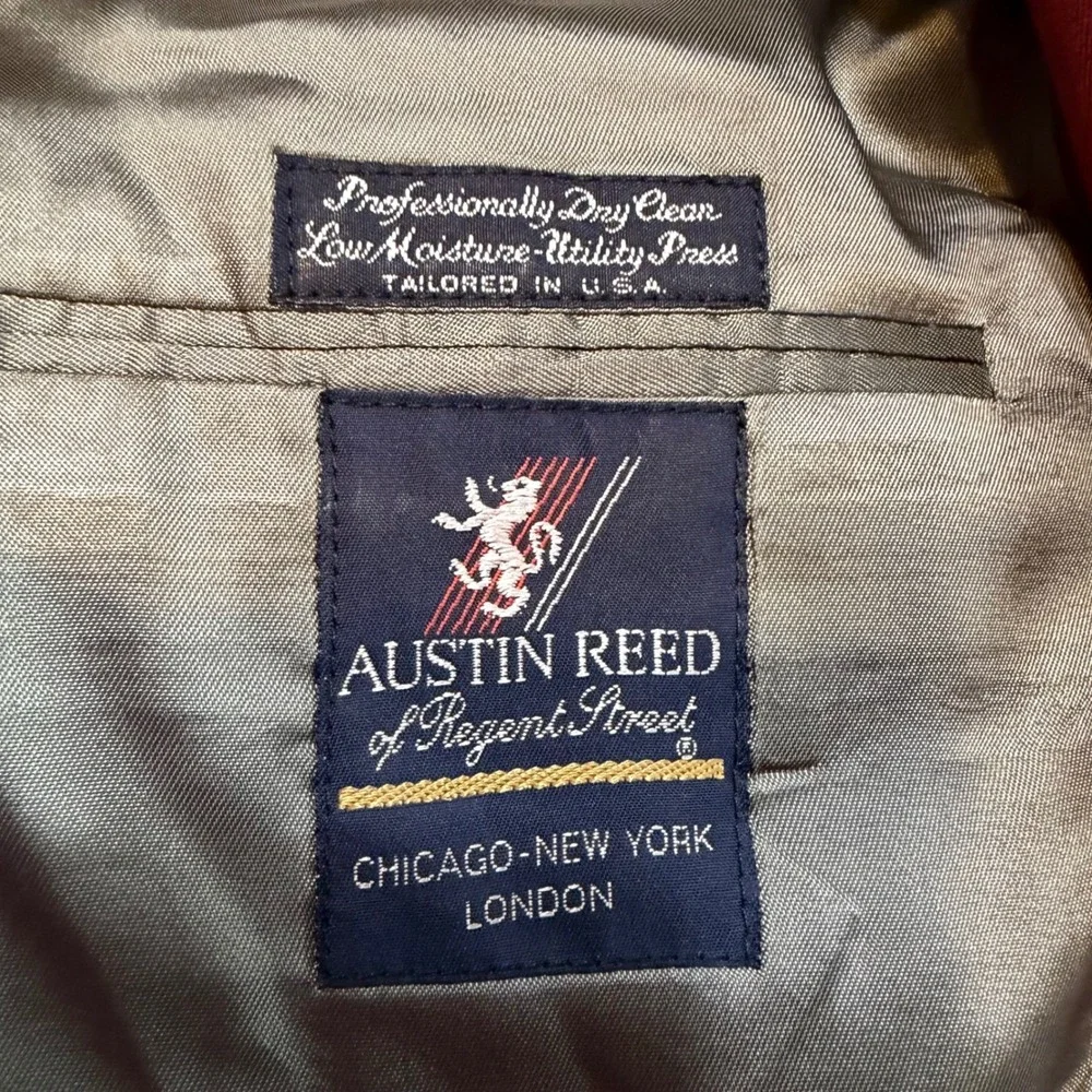 Austin Reed Dark Red Double Breasted Blazer Gold Crest Buttons Vintage Womens 12